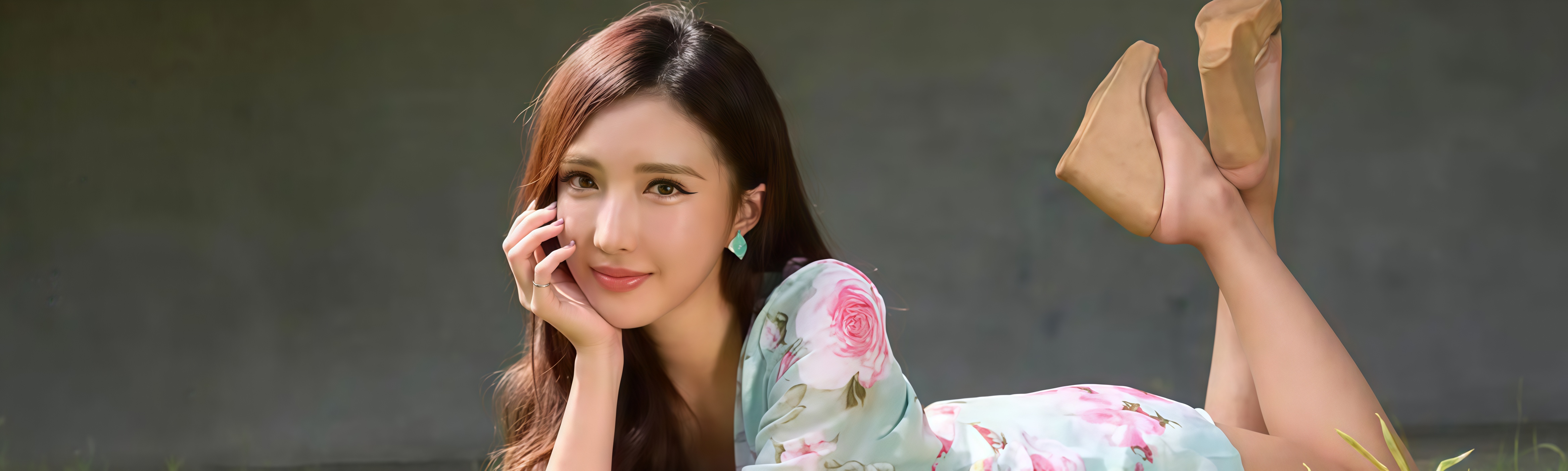 51吃瓜网今日吃瓜必吃专区每日必刷顶级大瓜：清纯网红反差后入浪叫喷水狂泄、女神跪舔深喉吞精一脸淫荡、乱伦出轨高清床战直击……新鲜炸裂猛料一出就刷爆，网友狂喊“今日必吃，太猛太刺激，上头到飞起！